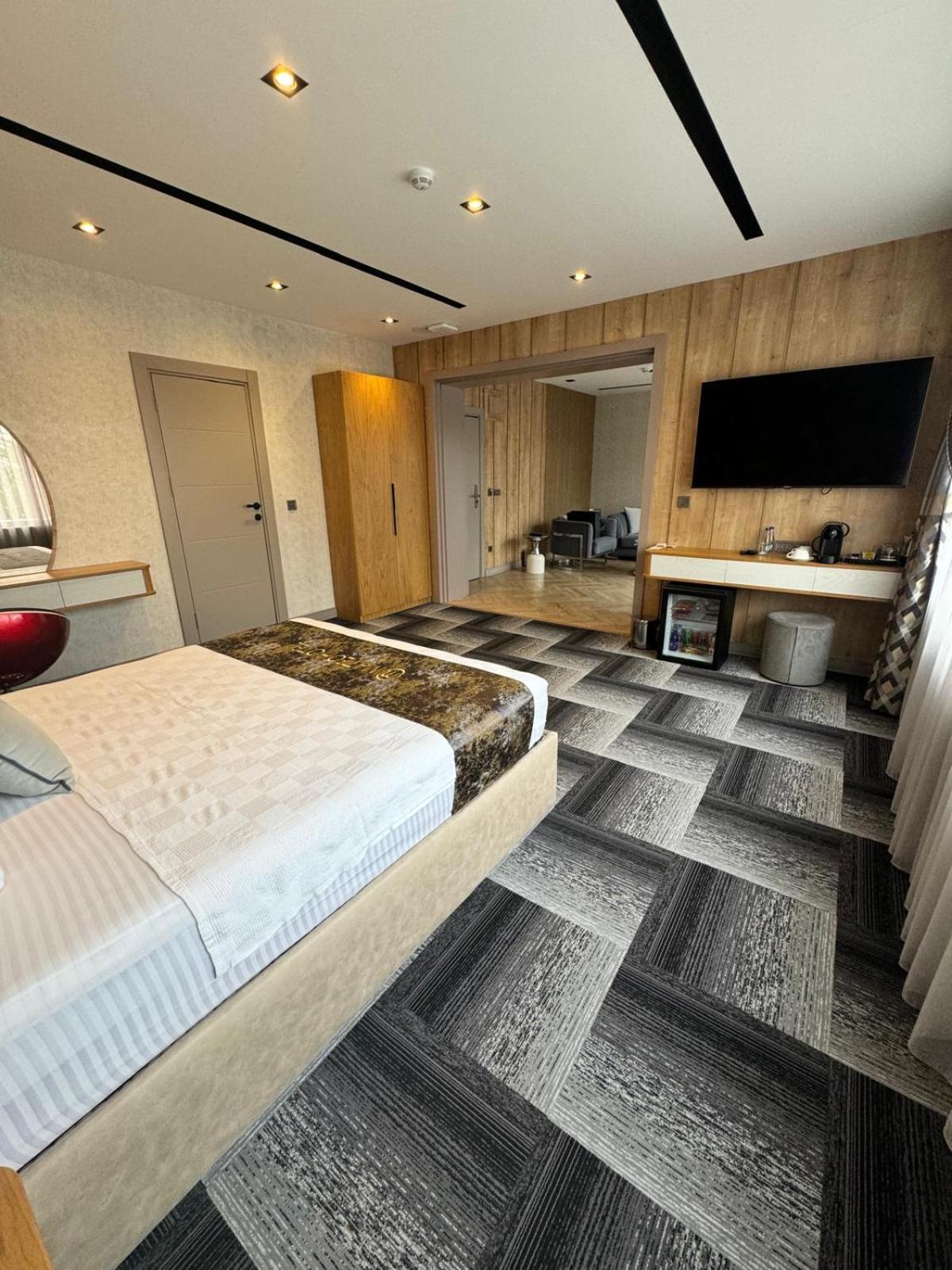 Mateo Hotel Istanbul Bagian luar foto
